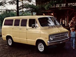 Dodge Custom Sportsman Wagon 1977 года